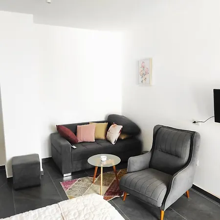 Seafront In Apartment Durres