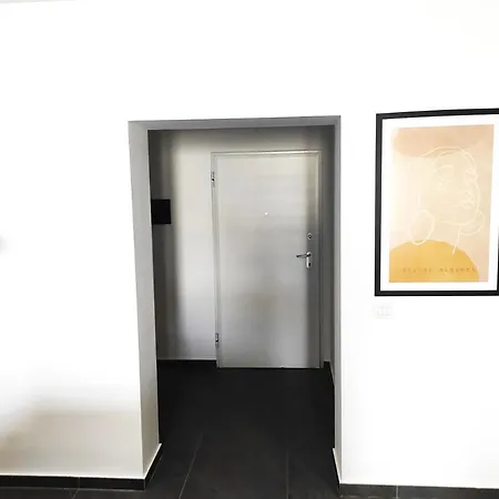 Seafront In Apartment